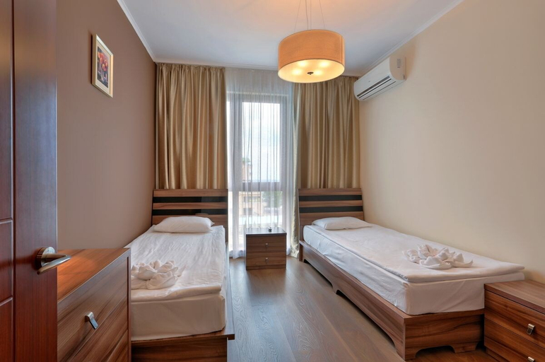 Bedroom 3, Apart Hotel Golden Line, Varna