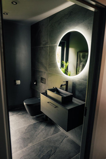 Bathroom 3, Newlands Lodges, Northumberland