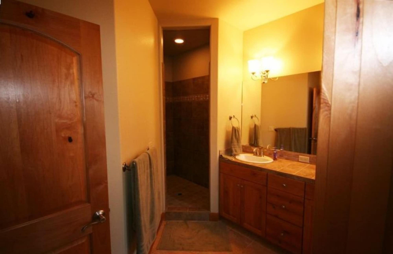 Others 5, Widgi Creek Golf Course 18th Fairway 3 BR 3 BA New Townhome, Deschutes