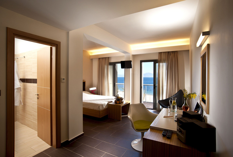 Bedroom 3, Sikyon Coast Hotel & Resort, Peloponnese