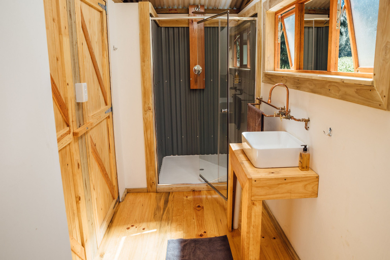 Bathroom 4, AfriCamps Klein Karoo, Eden