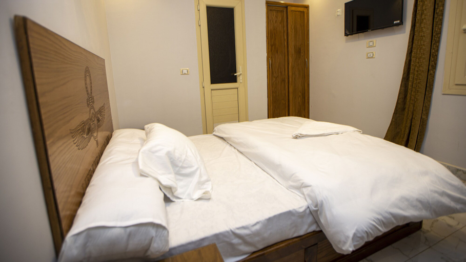 Bedroom 4, Life Pyramids Inn, Unorganized in Al Jizah