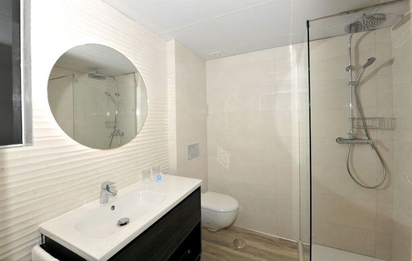 Bathroom 3, Hotel Salobreña Suites, Granada