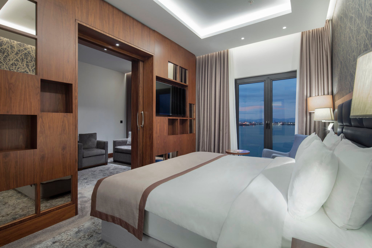 Bedroom 3, Holiday Inn ISTANBUL - TUZLA BAY by IHG, Tuzla