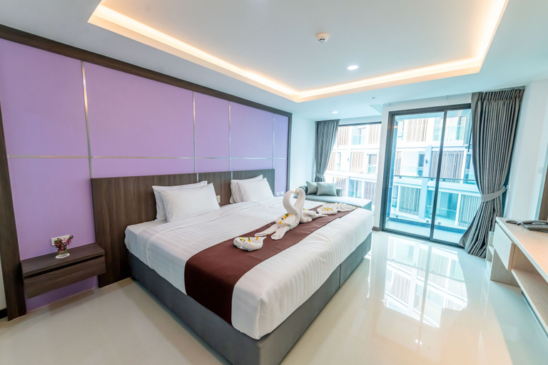 Bedroom 3, The Proud Hotel Pattaya, Pattaya