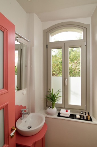 Bathroom 4, Eressian Hotel & Hammam Spa, North Aegean