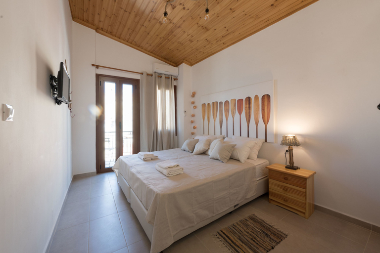 Bedroom 2, Elenas Rooms, South Aegean