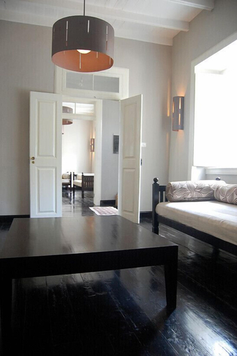 Others 4, Casa Colonial Mindelo