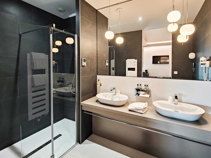 Bathroom 5, Maison Toussaint, Vendée
