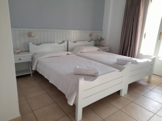 Bedroom 3, Elia, South Aegean