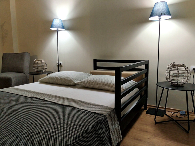 Bedroom 2, Baratero Red House Apartment, Stolichna