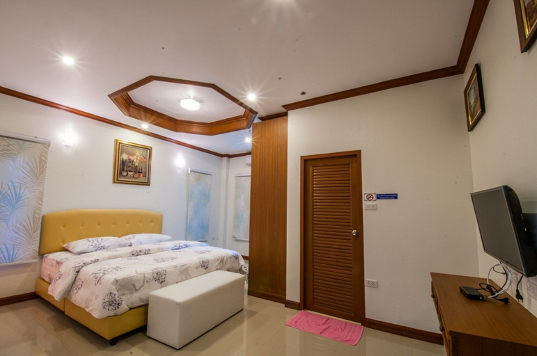 Bedroom 2, Monchomdoi, Chiang Dao