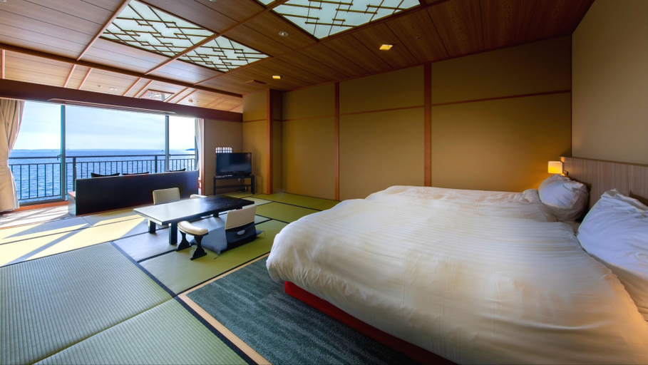 Bedroom 4, Hotel Tatsuki, Gamagōri