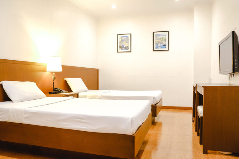 Bedroom 3, De Luxe Hotel, Cagayan de Oro City