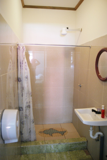 Bathroom 3, Hotel de La Cuesta, San José