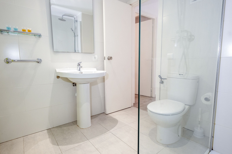 Bathroom, The Palm Star Ibiza - Adults Only, Baleares