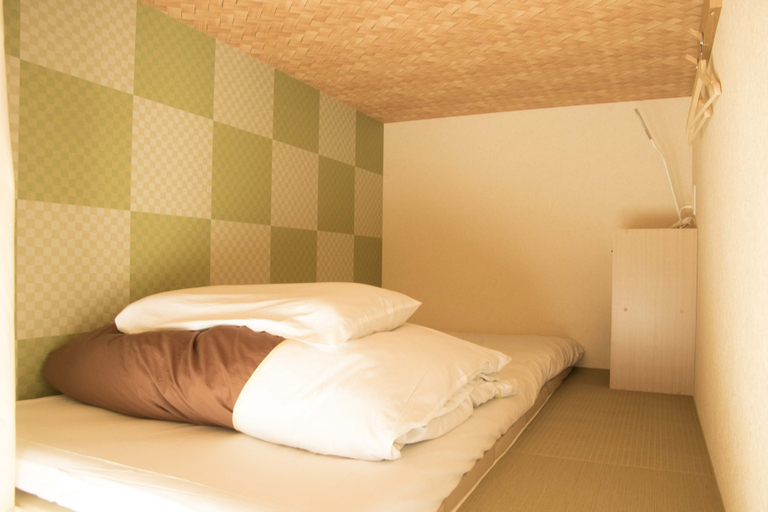 Bedroom 4, J-Hoppers Kumano Yunomine Guesthouse - Hostel, Kyōtanabe