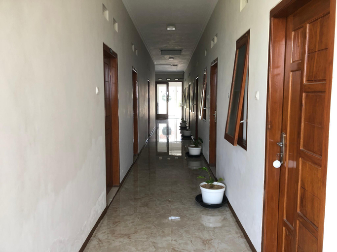 Others 1, RedDoorz Syariah near Jawa Timur Park 2, Malang