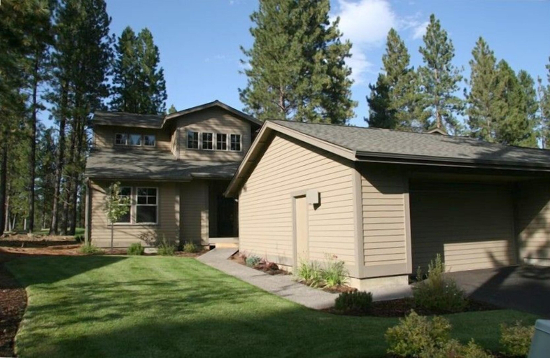 Exterior & Views 2, Widgi Creek Golf Course 18th Fairway 3 BR 3 BA New Townhome, Deschutes