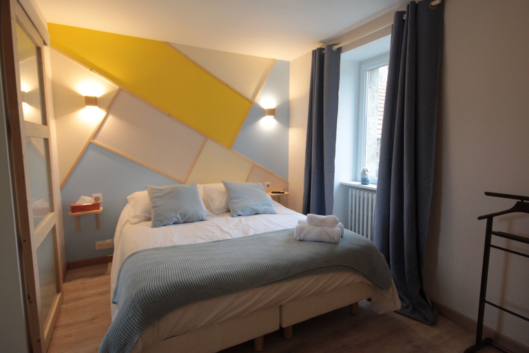 Bedroom 4, Le Manoir de Kérofil, Finistère