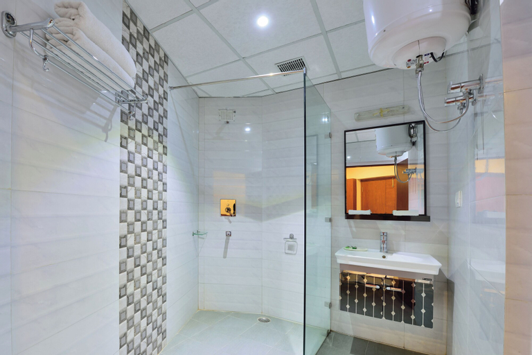Bathroom 6