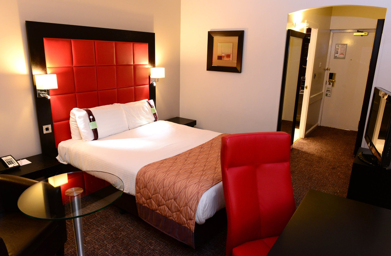 Bedroom 4, Holiday Inn TELFORD - IRONBRIDGE by IHG, Telford and Wrekin