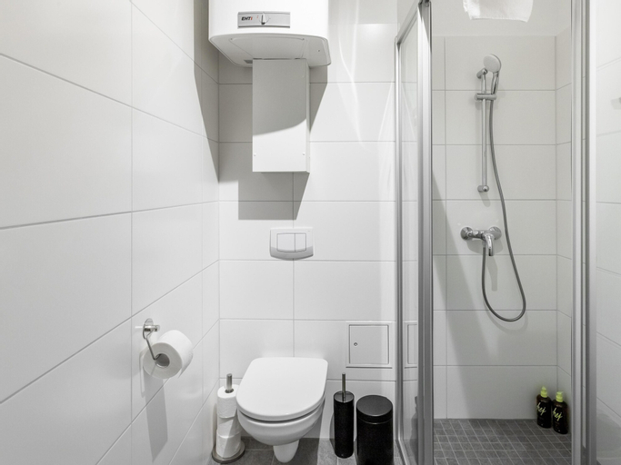 Bathroom 4