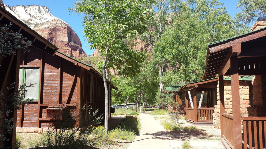 Zion Lodge - Inside The Park, Washington