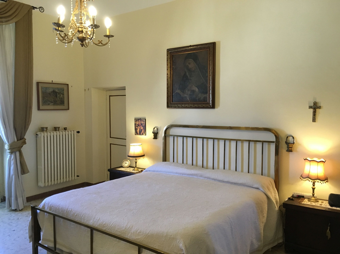 Bedroom 4, Palazzo Sabella Tommasi, Lecce