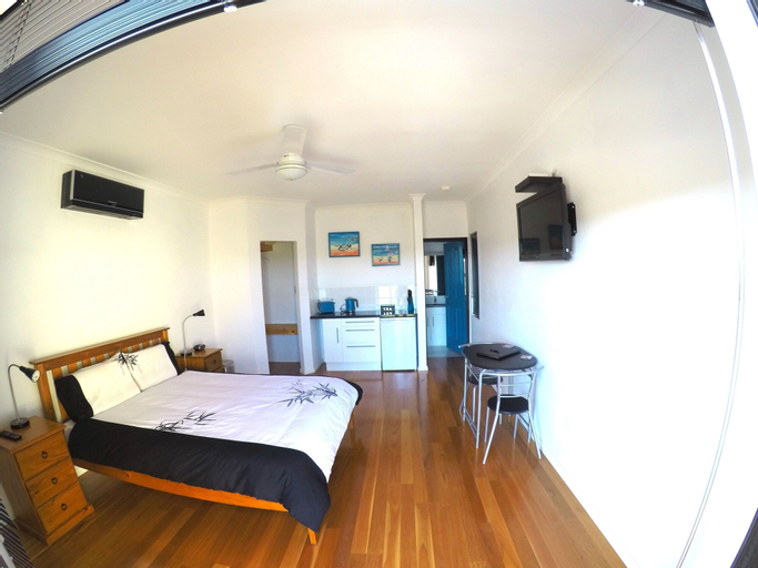 Bedroom 4, On the Deck @ Shark Bay, Shark Bay