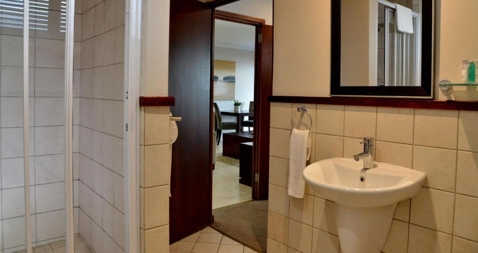 Bathroom 4, Anew Hotel Ocean Reef Zinkwazi, iLembe