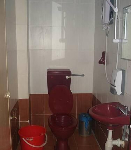 Bathroom 5, Kameleon Travellers Lodge, Kuala Lumpur