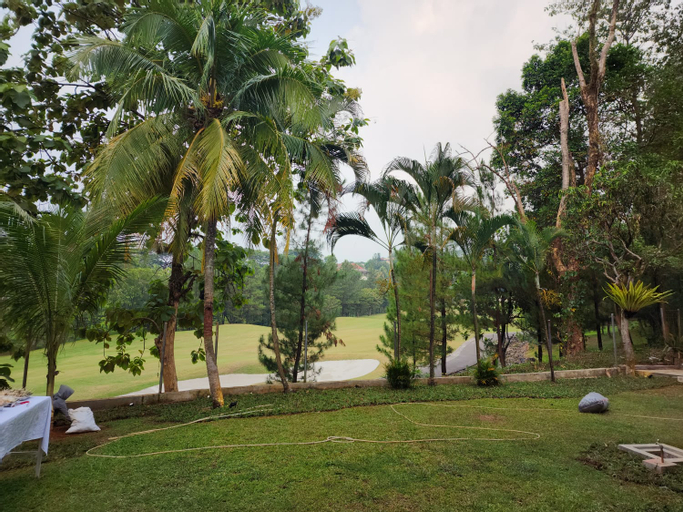 Exterior & Views 5, Batavia Golf Villa by Villapedia, Bogor