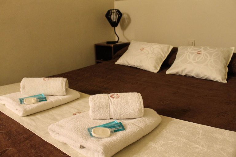 Bedroom 3, Casi Guemes Hotel, Capital