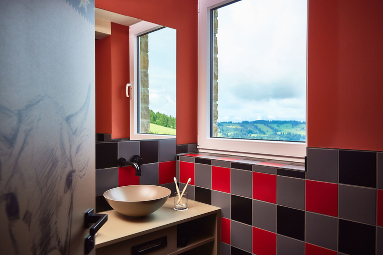 Bathroom 5, KUKU Berghotel, Oberallgäu