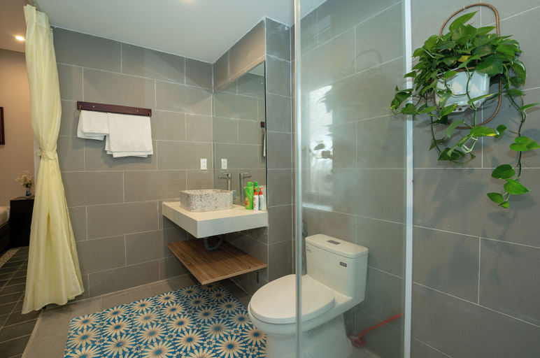 Bathroom 3, Villa De Pi's Hoi An, Da Nang