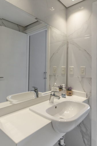 Bathroom 4, OXO Bertoni Luxury in Villamorra, Asunción