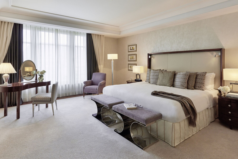 Bedroom 3, Breidenbacher Hof, Düsseldorf