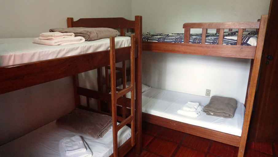 Bedroom 2, Residencial Bahia do Sonho, Bombinhas