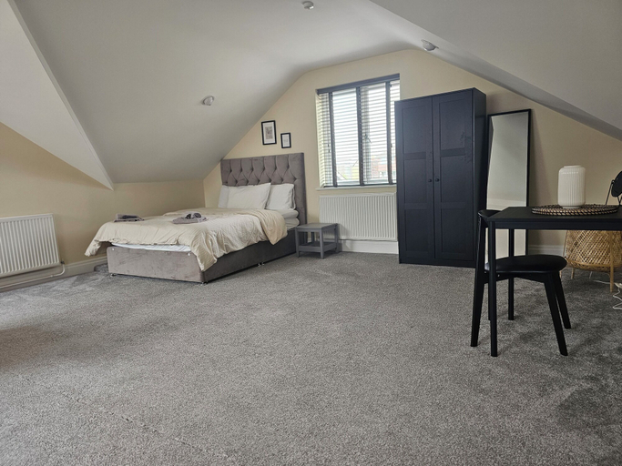 Bedroom 3, Lovely 1-bed Loft in Newport, Newport