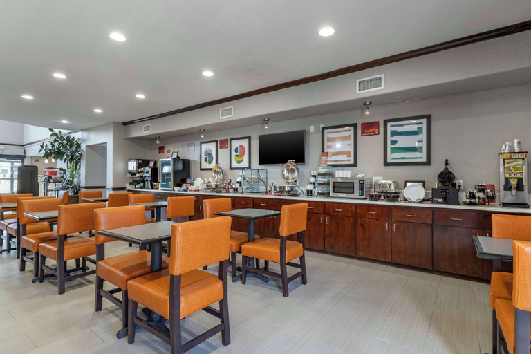 Food & Drinks 5, Best Western Plus Victoria Inn & Suites, Victoria