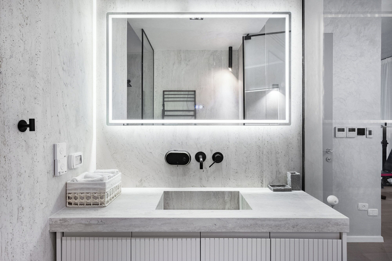 Bathroom 4, Top TLV Grand Suites
