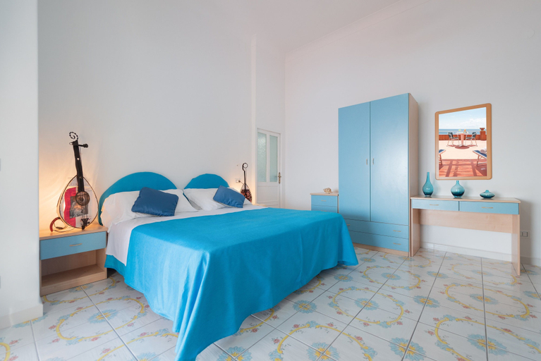 Bedroom 3, Hotel Villa Sirena, Napoli