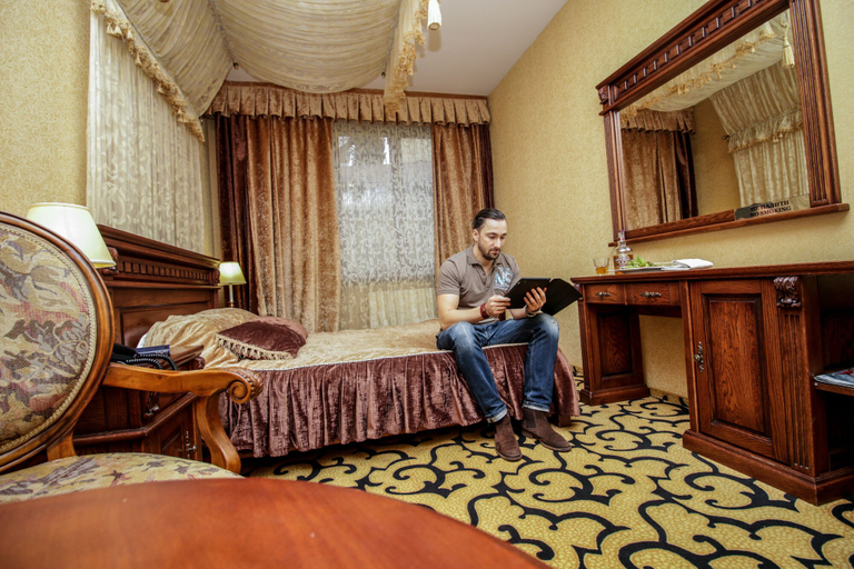 Bedroom 3, Kupava Deluxe Hotel, L'vivs'ka