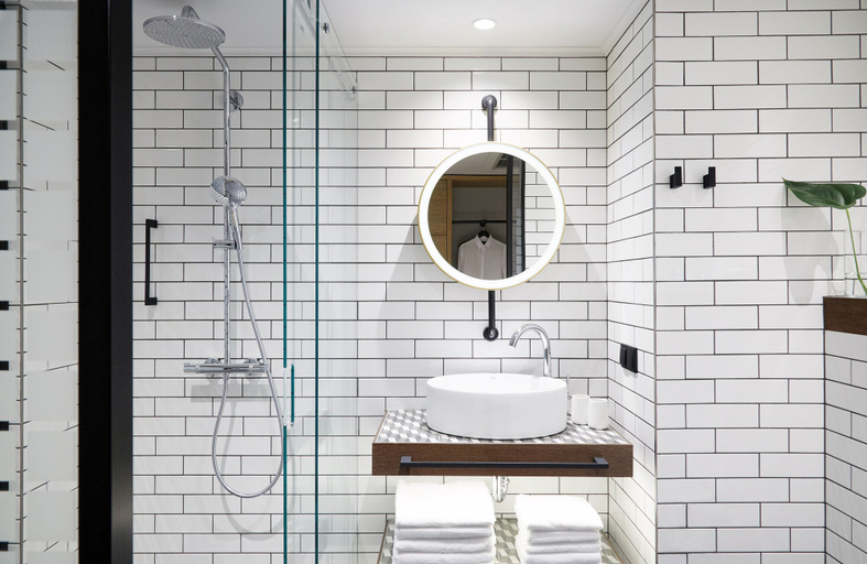 Bathroom 5, PURO Gdańsk Stare Miasto, Gdańsk City