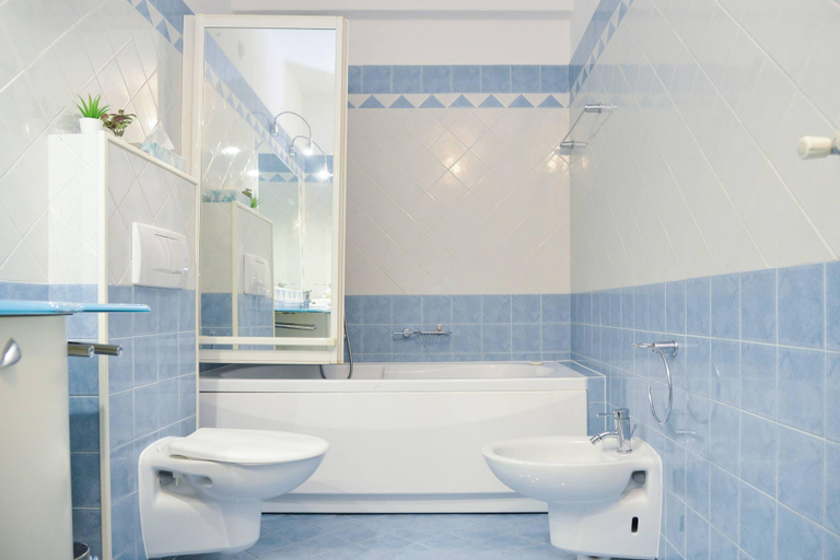 Bathroom 3, Casa Melide Seeblick Nl-00001126, Lugano