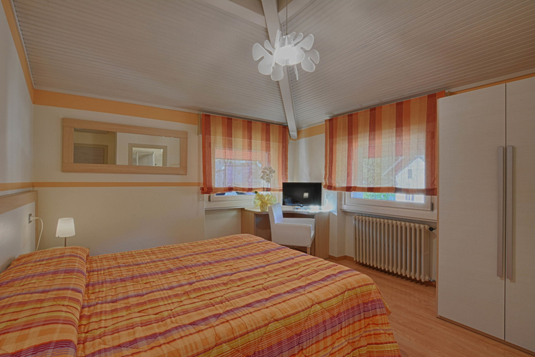 Bedroom 3, Hotel Europa, Como