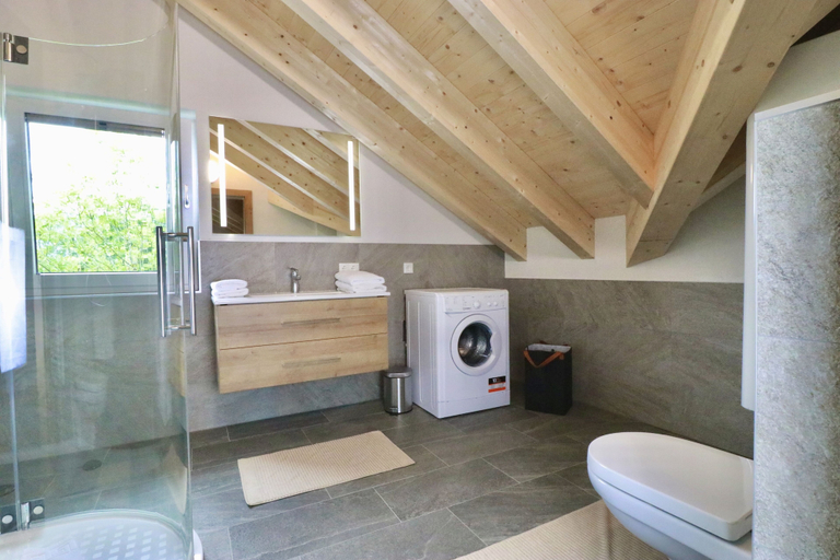Bathroom 4, Alpine Easy Flats, Imst