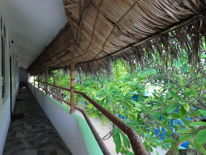 Public Area 3, Dhangethi Inn