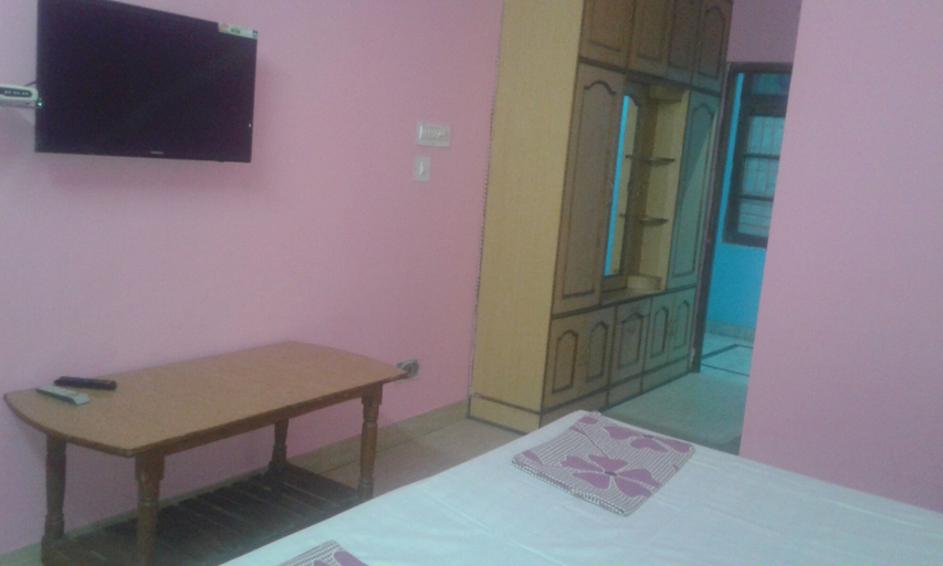 Bedroom 2, Hotel summer Hill, Sirmaur